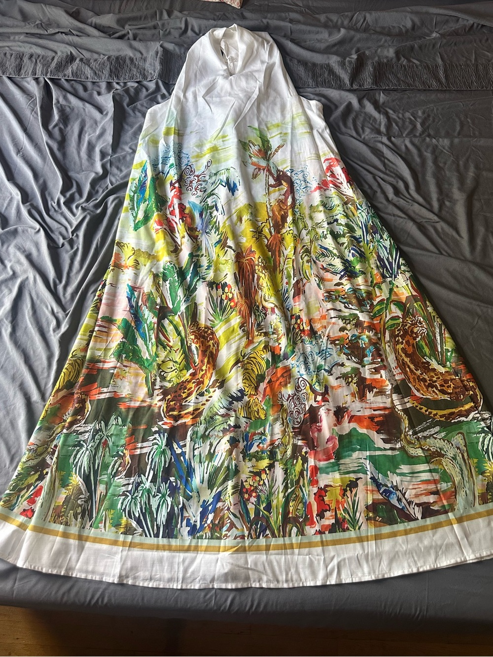 Cross-Neck Tropical Watercolor Print Maxi Dress - Picture 5 of 10